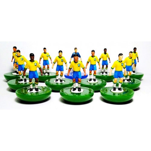 Subbuteo Andrew Table Soccer Brazil 1970 World Cup Winners Classic Hasbro bases